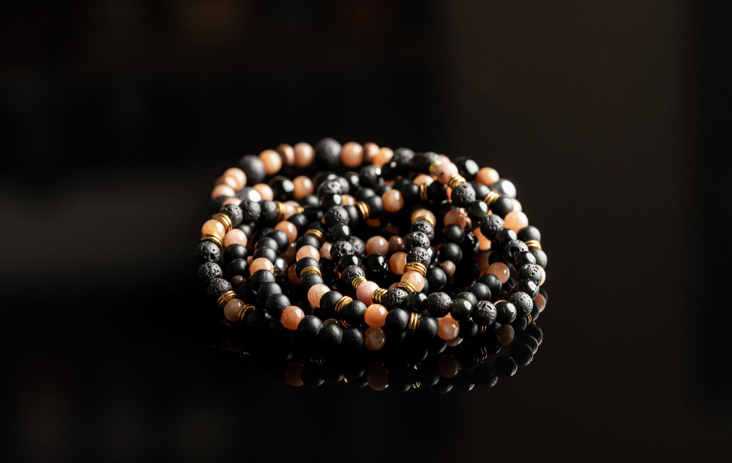 HELIOS COLLECTION - Sunstone / Onyx bracelet