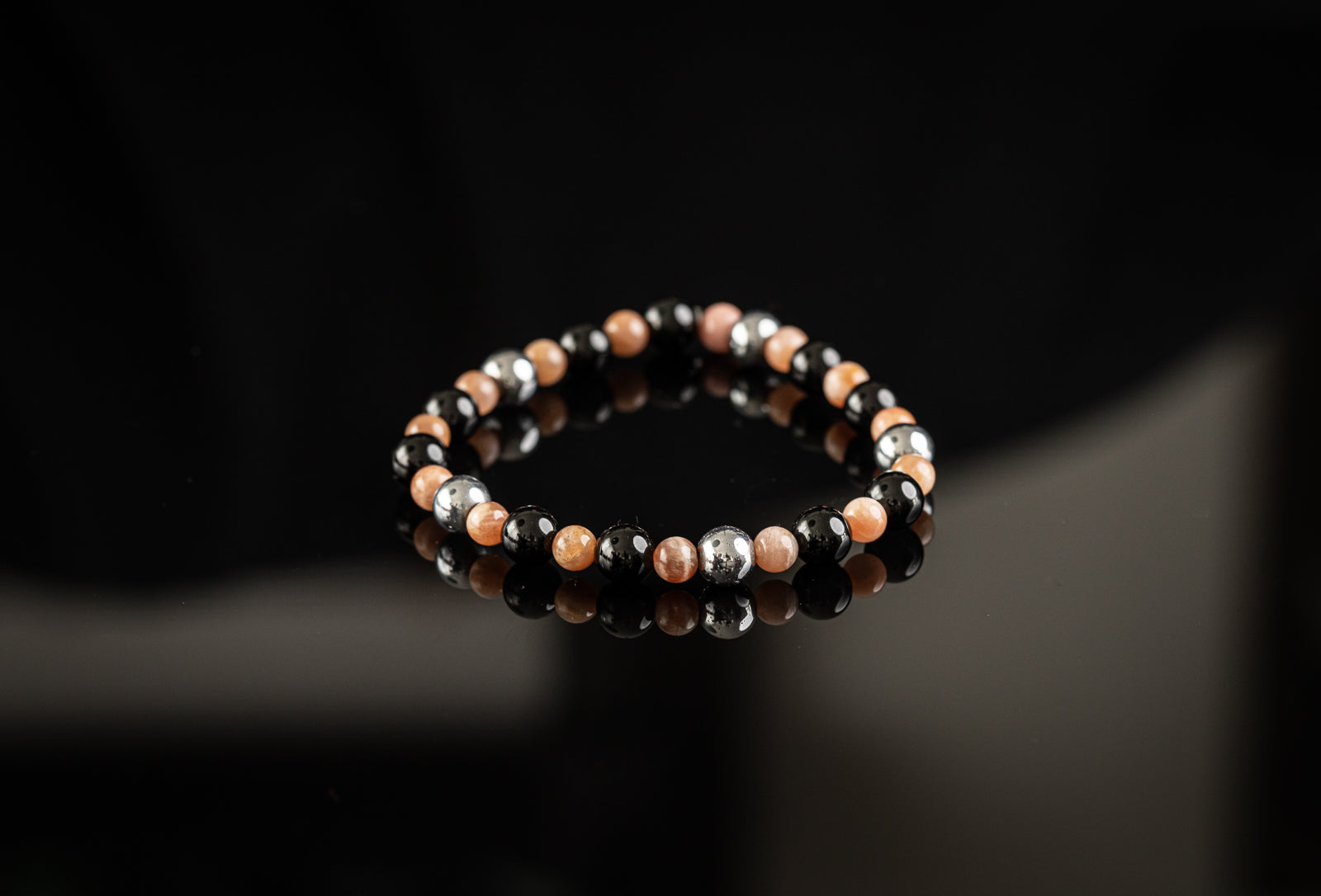 HELIOS COLLECTION - Sunstone / Onyx / Hematite bracelet