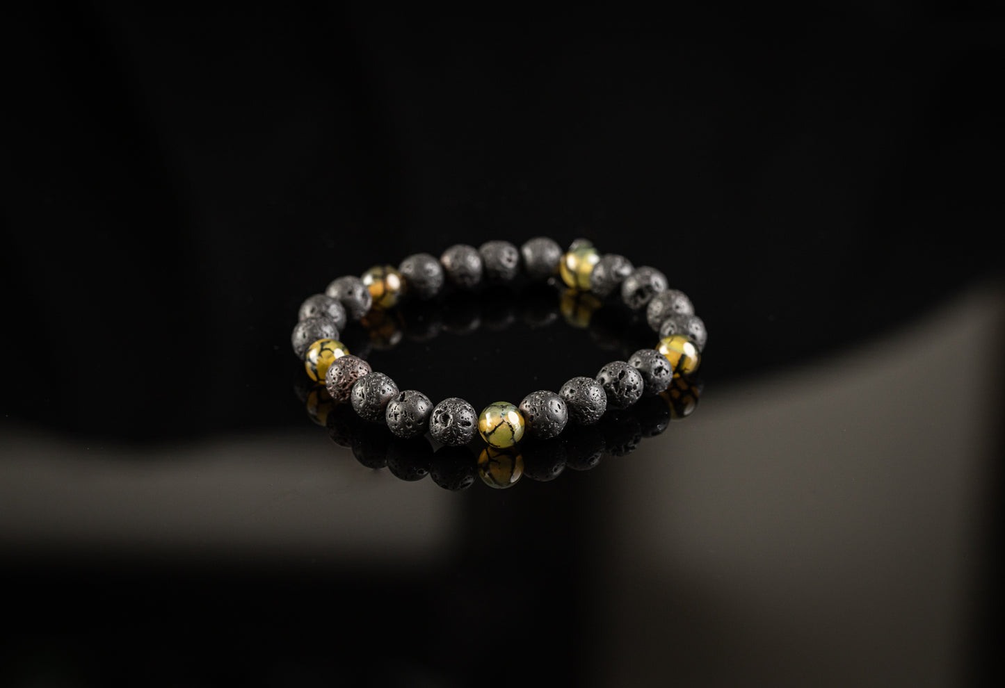LIMITED HALLOWEEN COLLECTION - Lava / Green Dragon Vein bracelet