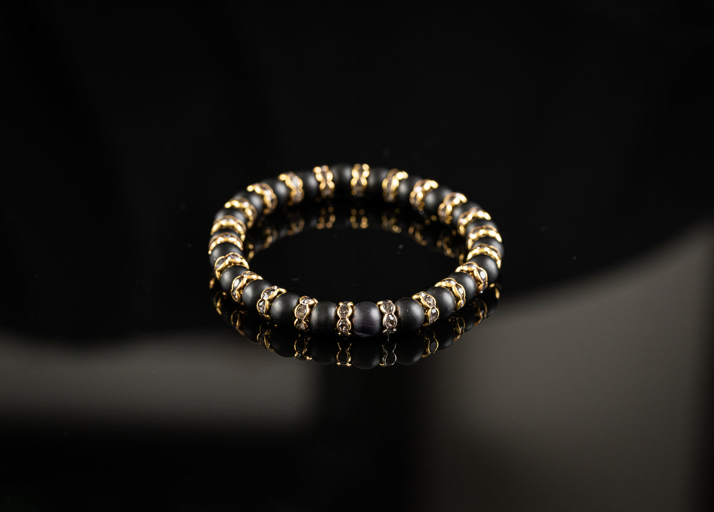 SERPENS COLLECTION - Onyx / Gold bracelet