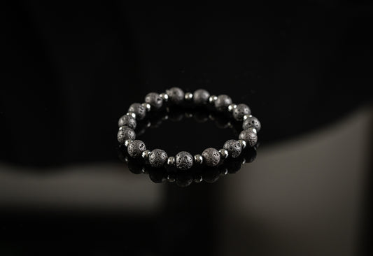 CHAOS COLLECTION - Lava / Hematite bracelet