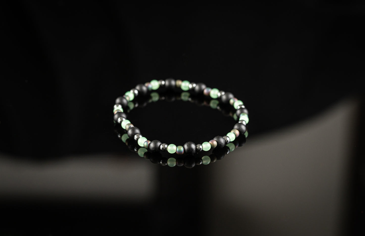 THEIA COLLECTION - Green Jade / Flourite / Hematite / Onyx bracelet