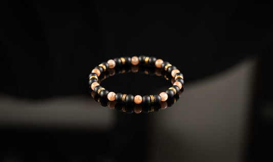 HELIOS COLLECTION - Sunstone / Onyx / Gold bracelet