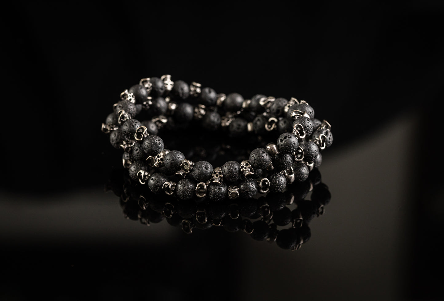 SKULL COLLECTION - Lava / Gun black skull bracelet