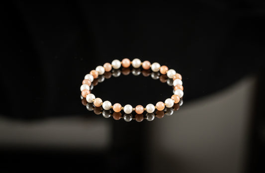 APHRODITE COLLECTION - Shell Pearl / Sunstone bracelet