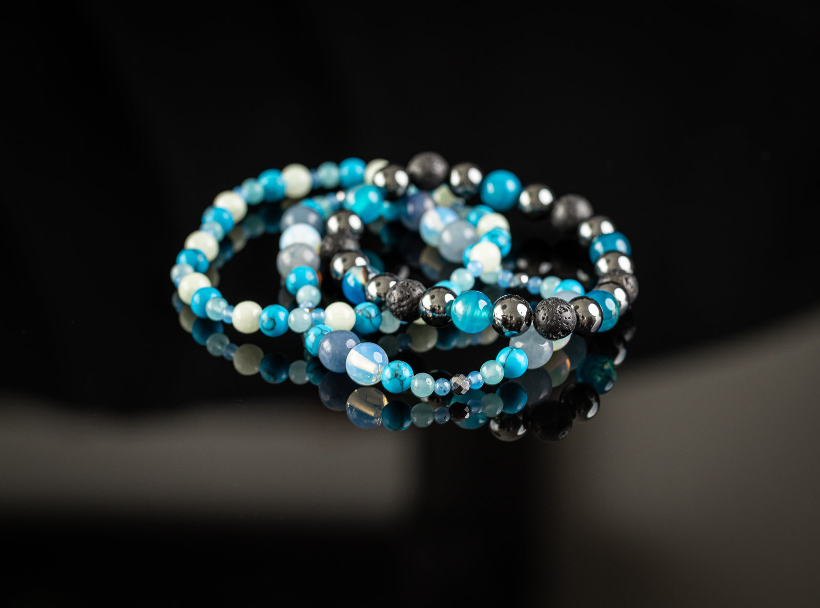 POSEIDON COLLECTION - Blue Agate / Hematite / Lava bracelet